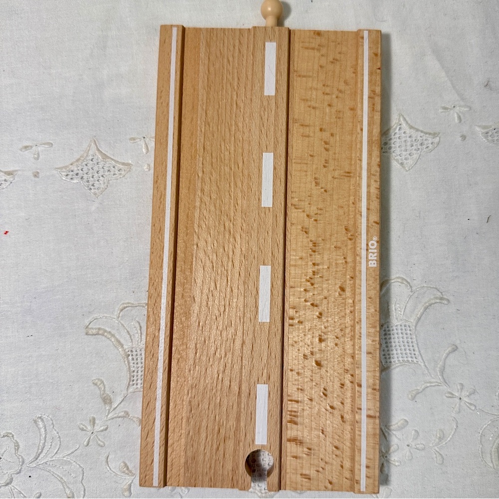 Brio Trains of the World Wooden 9” Railway Double Straight Road Track V Perfect!